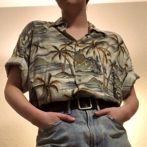 hawaiian shirt